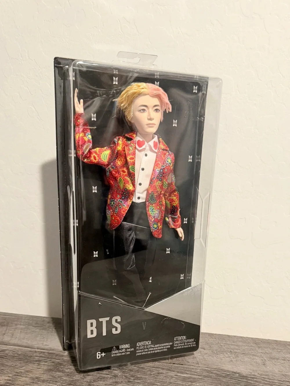 Mattel BTS V idol fashion doll Kim taehyung